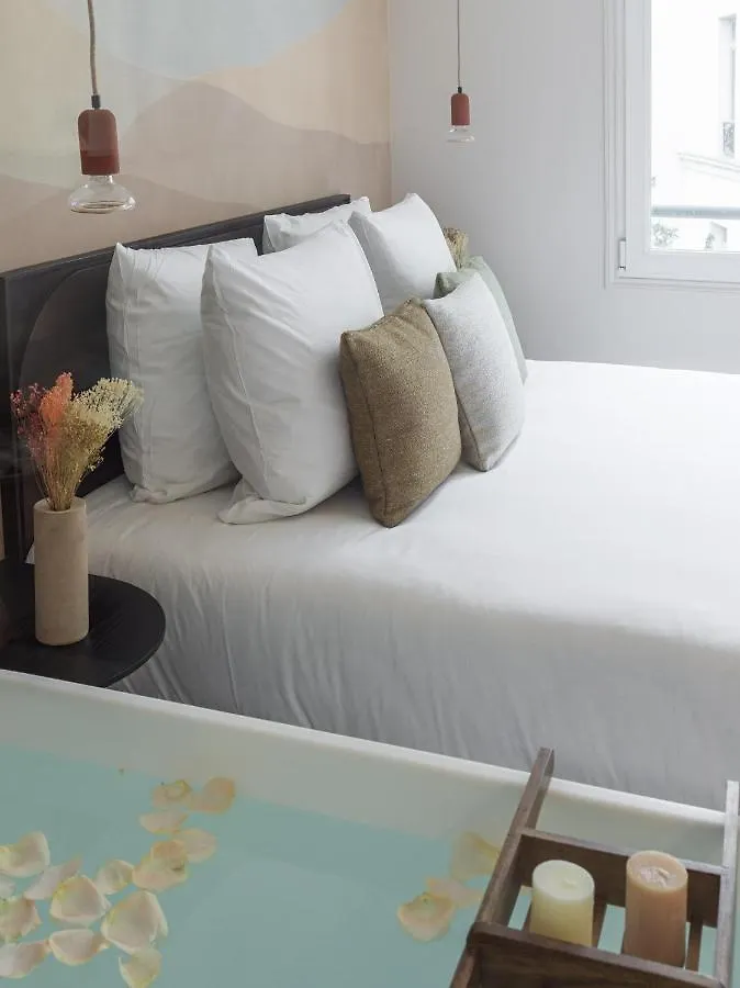 Apartment Ms Champs Elysees Avenue Paris