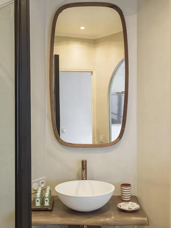 Ms Champs Elysees Avenue Paris Apartment